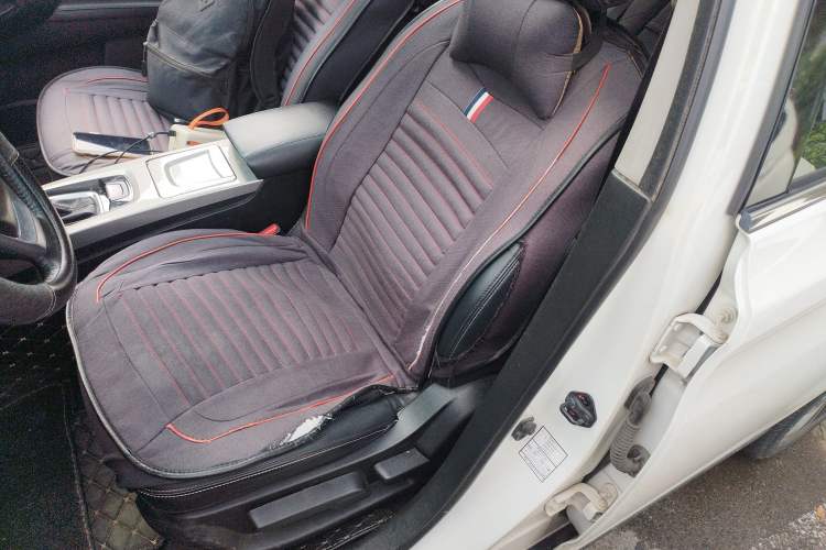 Used Luxgen U6 SUV 2015 1.8T Fashion Edition
