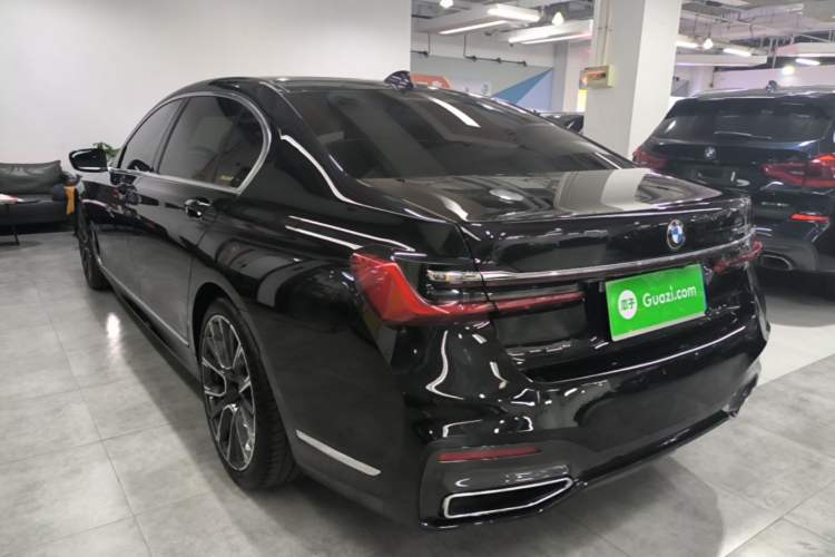 Used BMW 7 Series 2021 740Li Leading Model M Sport Package Rear Left 45 Deg