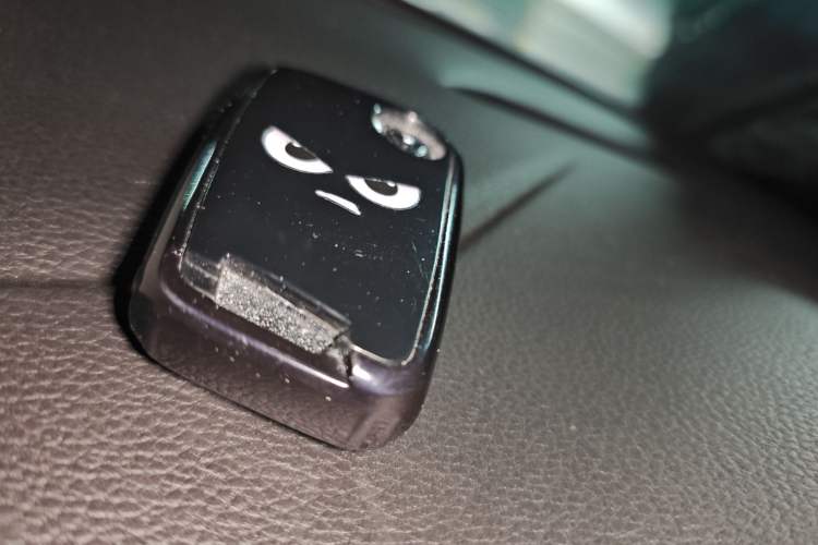 Used Volkswagen FAW-Volkswagen CC 2021 380TSI Striking Edition Vehicle Key