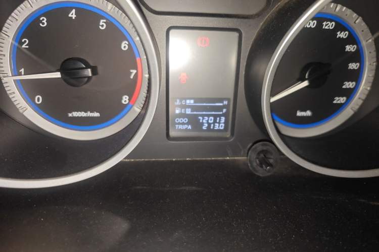 Used Soueast V5 Lingzhi 2012 1.5L Manual Standard Edition