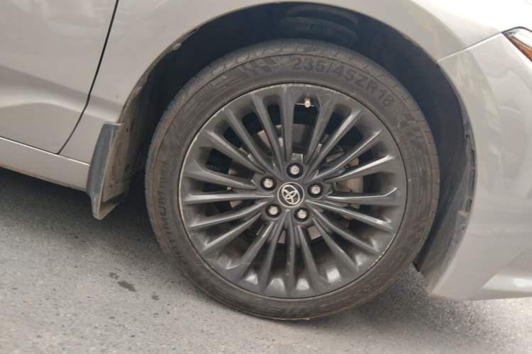 Used Toyota Avalon 2019 2.0L XLE Premium Edition China VI