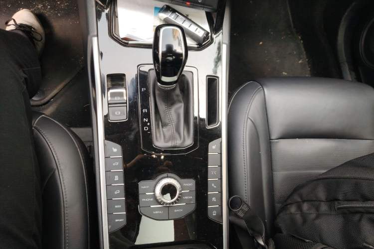 Used Wey VV7 2017 2.0T Flagship Model