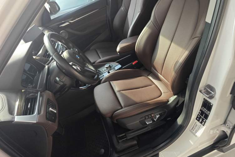 Used BMW X1 2022 xDrive25Li Luxury Model Left Front Seat