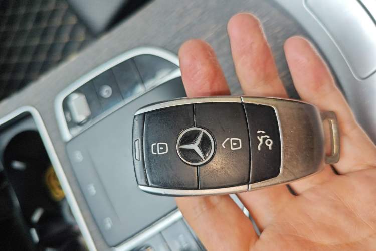 Used Mercedes-Benz C-Class 2020 C 260 L 4MATIC
