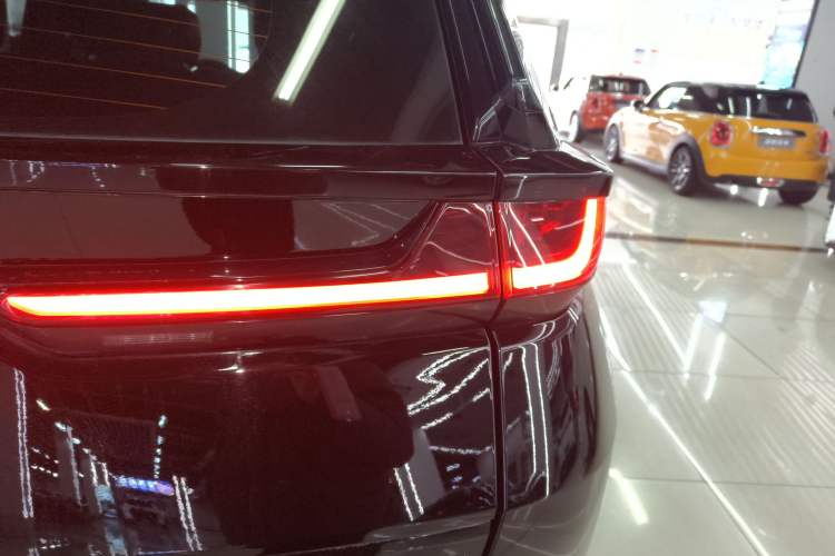 Used Honda Breeze 2021 240TURBO CVT Front-Wheel Drive Elite Edition
