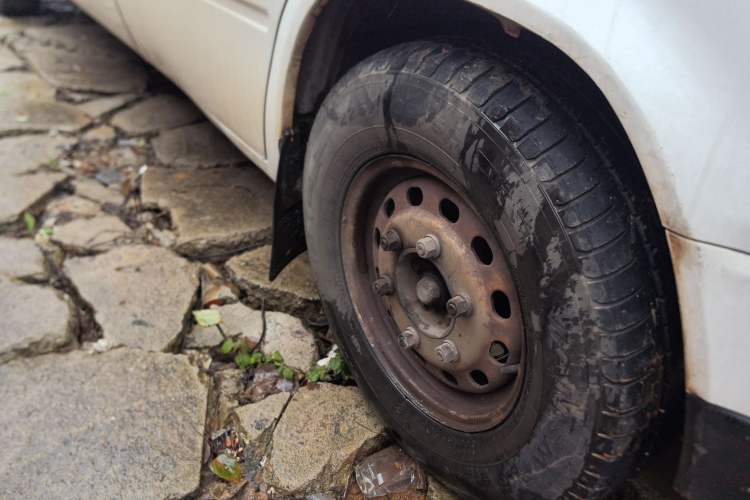 Used JMC Transit 2017 2.8T Commercial Version Long Wheelbase Mid-Roof 6/7/8-Seater JX493