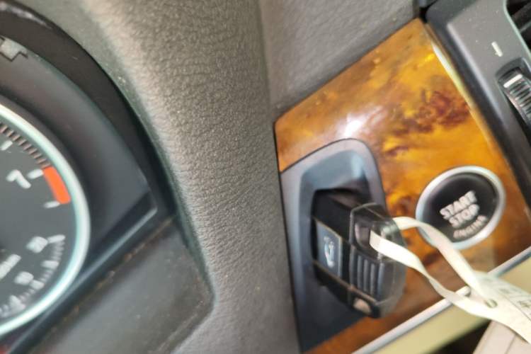 Used BMW X5 2011 xDrive35i Leading Model