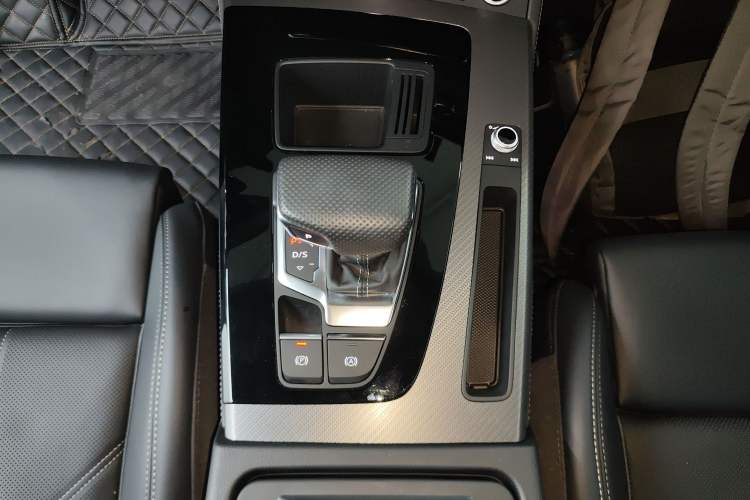 Used Audi Q5L 2024 40 TFSI Luxury Dynamic Edition