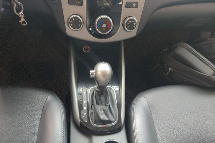 Used Kia Forte 2014 1.6L AT GLS
