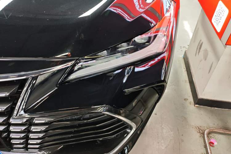 Used Toyota Avalon 2022 Dual-Engine 2.5L XLE Premium Edition