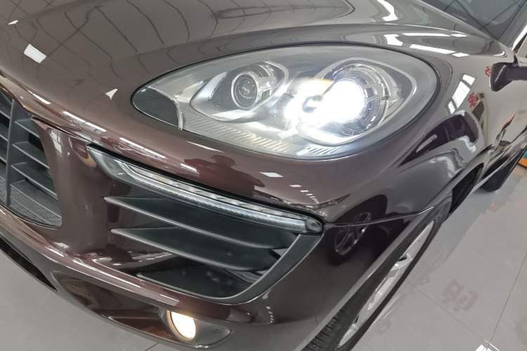Used Porsche Macan 2017 Macan 2.0T
