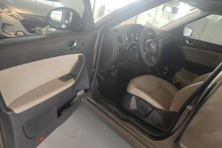 Used Skoda Yeti 2014 1.4TSI Manual Colorful Edition
