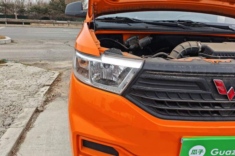 Used Wuling Hongguang V 2022 1.5L Jingqu Version Hydraulic Power Steering LAR
