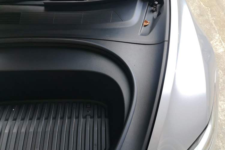 Used Tesla Model 3 2023 Rear-Wheel-Drive Version