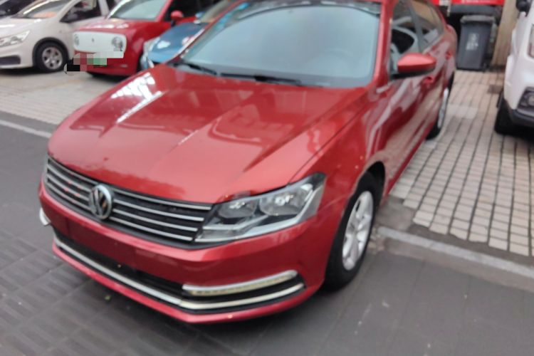 Used Volkswagen Lavida 2015 1.6L Automatic Fashion Edition