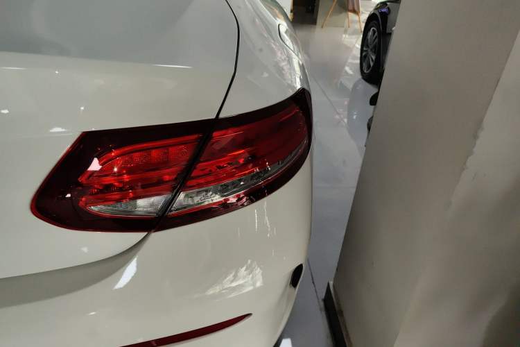 Used Mercedes-Benz C-Class (Import) 2018 C 200 Coupe