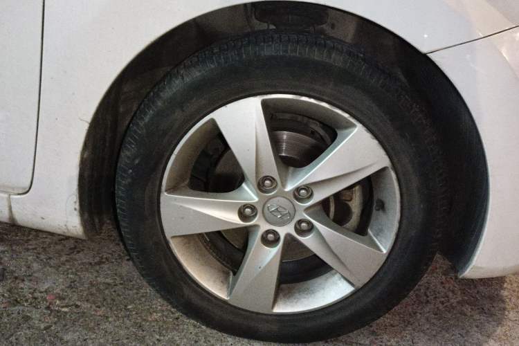 Used Hyundai Elantra (5th Generation / Langdong) 2013 1.6L Automatic Leading Model
