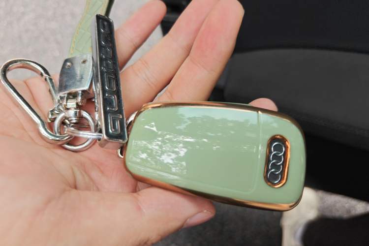 Used Audi Q3 2023 35 TFSI Fashion Dynamic Model (1.4T)
