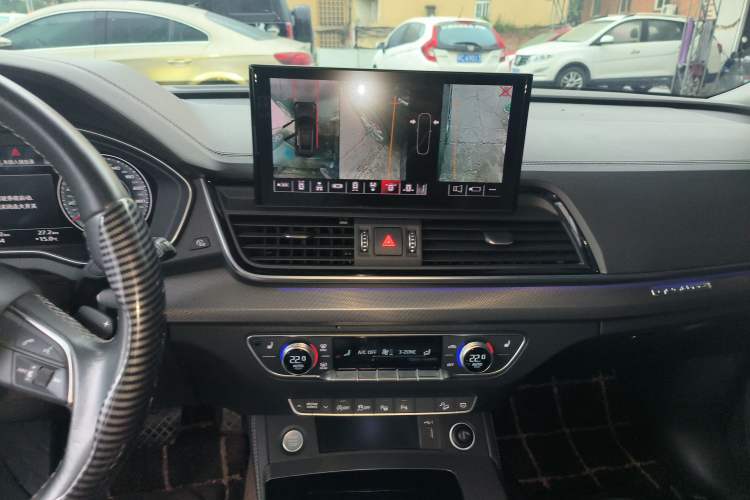 Used Audi Q5L 2022 40T Luxury Dynamic Model Audio And AC Panel