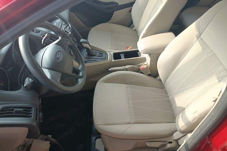 Used Ford Focus 2017 Sedan 1.6L Automatic Comfort Plus SmartDrive Edition