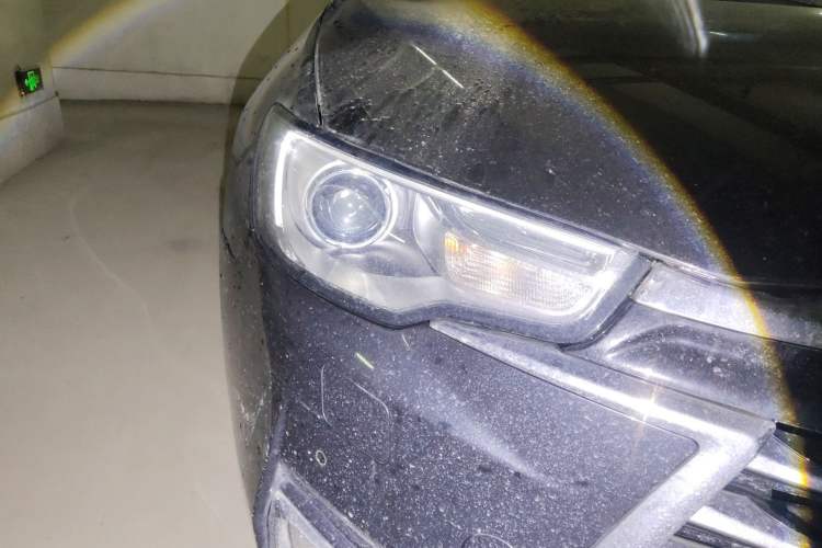 Used JAC Group Refine A60 2017 1.5 TGDI Automatic Luxury Model Right Front Headlight