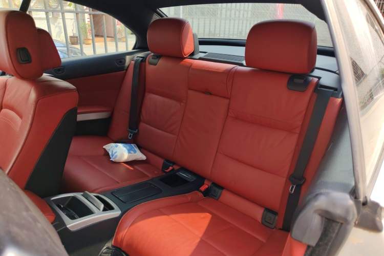 Used BMW 3 Series 2011 320i Convertible Coupe Left Rear Seat