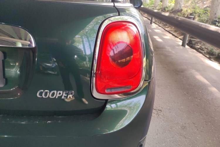 Used MINI 2016 1.5T COOPER Right Rear Taillight