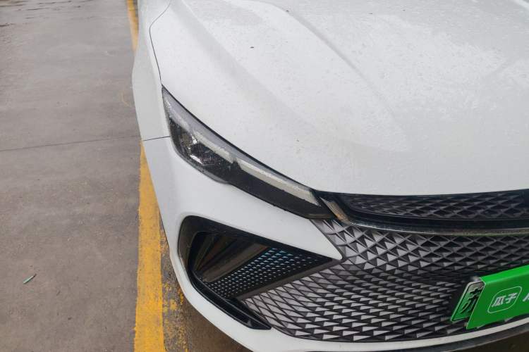 Used Geely Auto Emgrand L HiP 2022 1.5TD-DHT Pro 100KM Super Clean Right Front Headlight