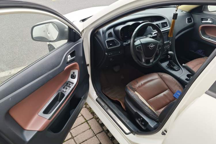 Used Haima Fumei 2014 M5 1.6L Automatic Luxury Model