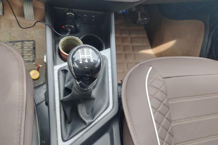 Used Chana Ruixing M60 2023 1.6L CNG Comfort Van 2 Seats
