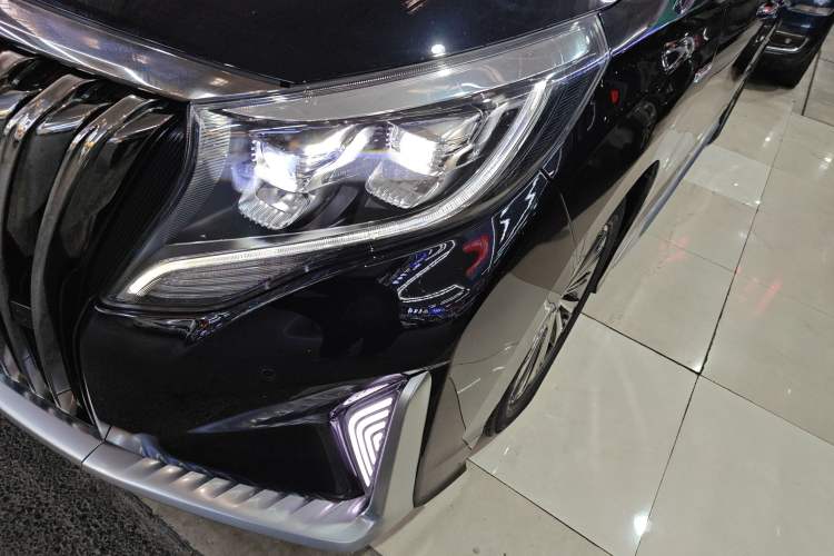 Used GAC Trumpchi M8 2021 Master Series 390T Ultimate Edition
