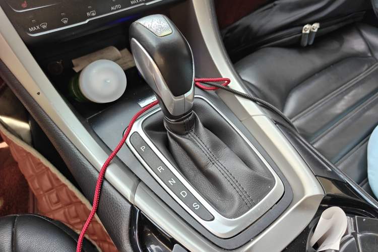 Used Ford Mondeo 2013 2.0L GTDi 200 Luxury Model