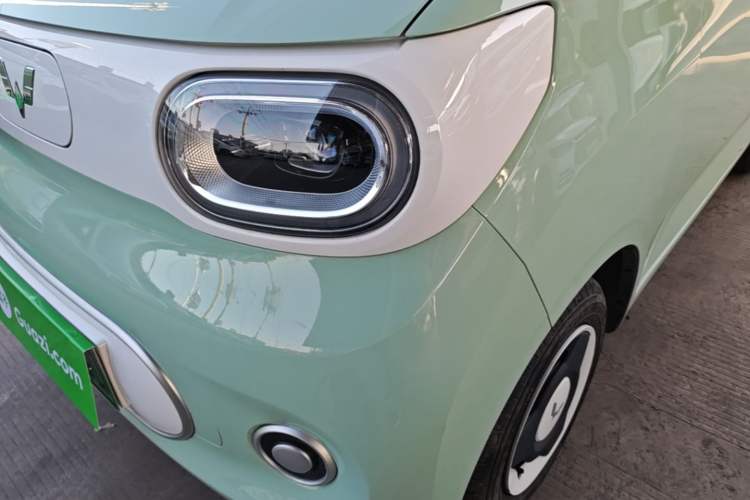 Used Wuling Hongguang MINIEV 2024 3rd Generation 215km Youth Edition Left Front Headlight