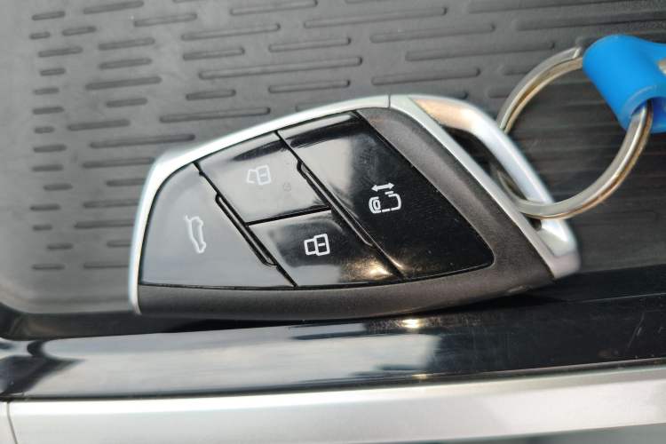 Used SAIC MAXUS Dajia 7 2024 Super Hybrid Ultra-Long Range Enjoyment Edition