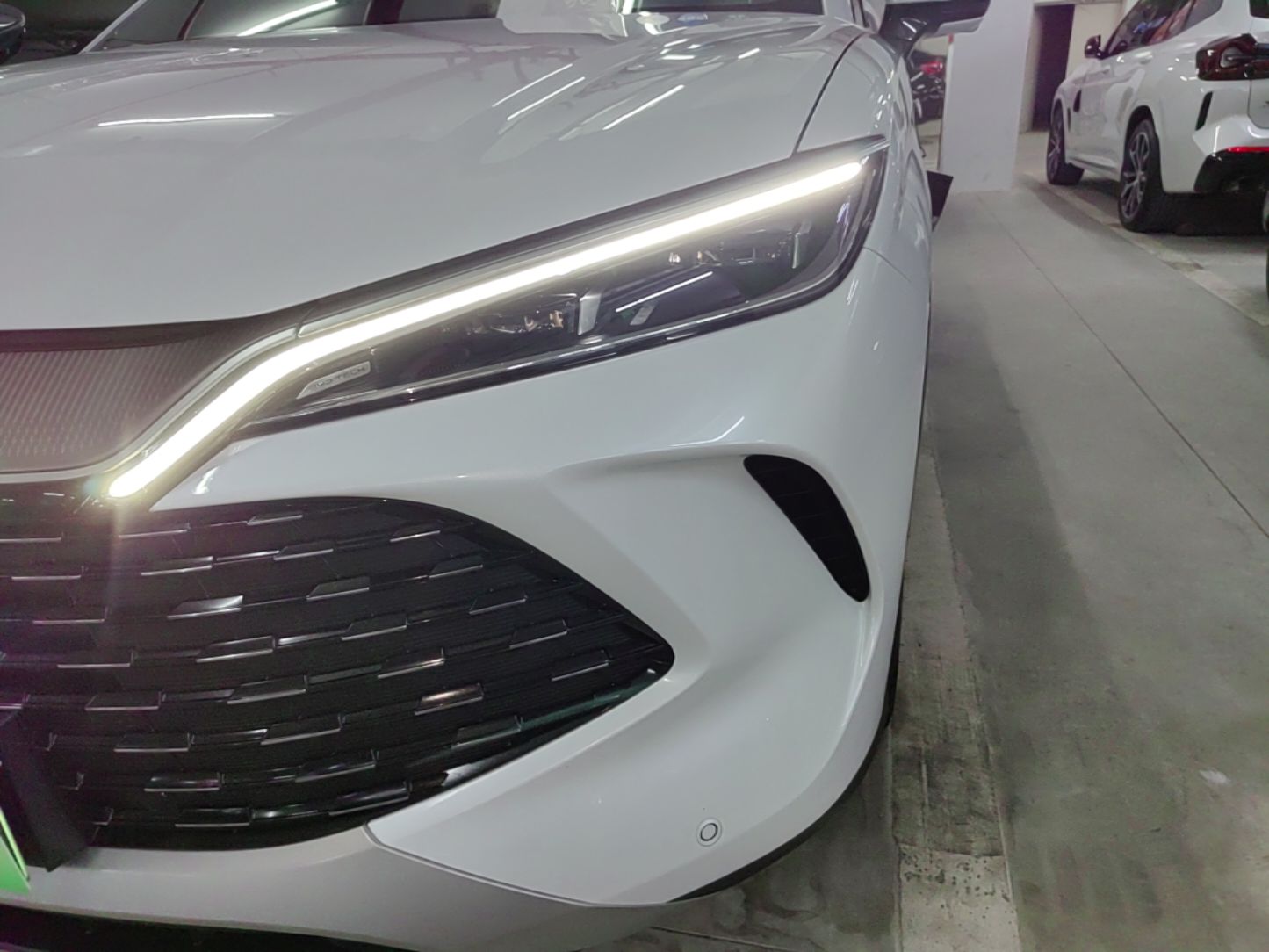 BYD Song L DM-i 2024 112 km Leading Edition — снимка 8