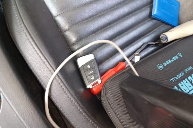 Used Volkswagen Magotan 2019 330TSI DSG Luxury Version China VI Standard Vehicle Key