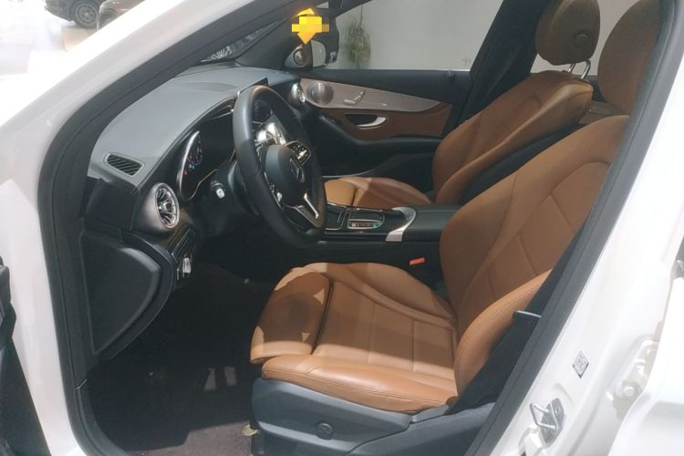 Used Mercedes-Benz GLC 2020 Facelifted GLC 260 L 4MATIC Dynamic Edition
