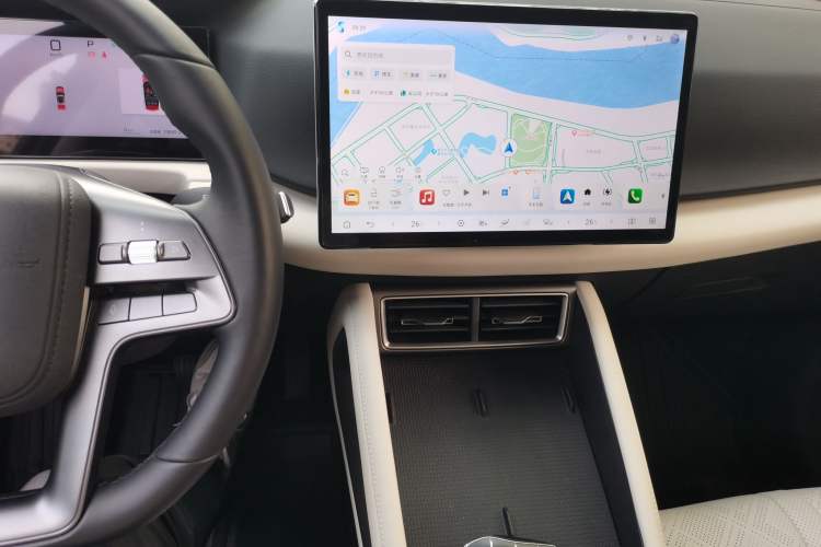 Used BYD Yuan UP 2025 Intelligent Driving Version 401 KM Dynamic Edition
