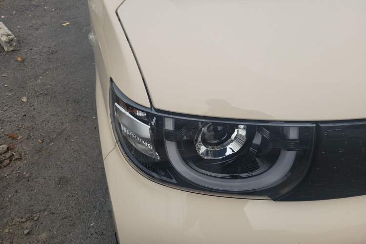 Used Chery QQ Ice Cream 2024 170km Sundae Right Front Headlight