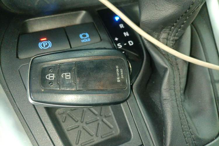 Used Toyota RAV4 2020 Dual-Engine 2.5L E-CVT Two-Wheel Drive Elite Edition