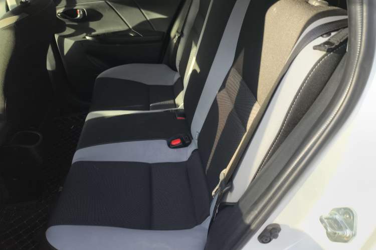 Used Toyota YARiS L Zhi Xuan 2022 1.5L CVT Leading PLUS Edition
