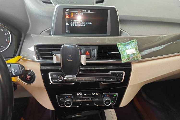 Used BMW X1 2016 sDrive18Li Luxury Model Audio And AC Panel