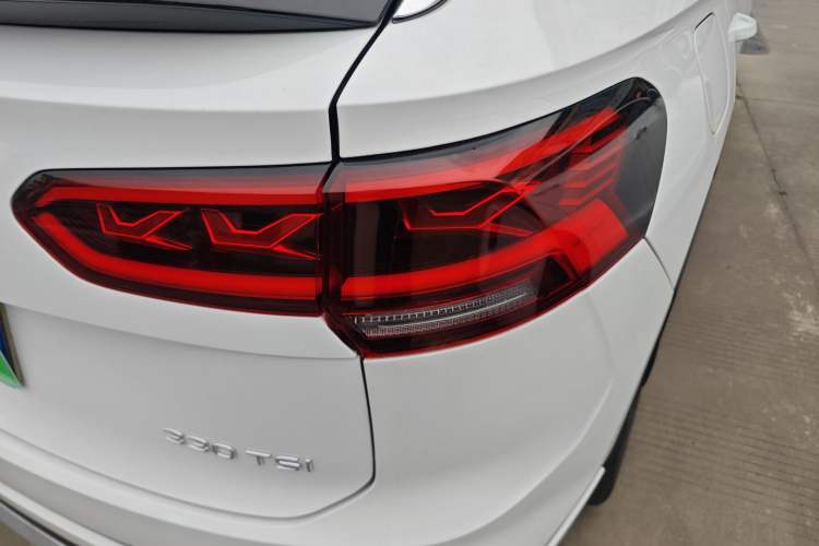 Used Volkswagen Tayron X 2020 330TSI Two-Wheel Drive Luxury Smart Connectivity Version
