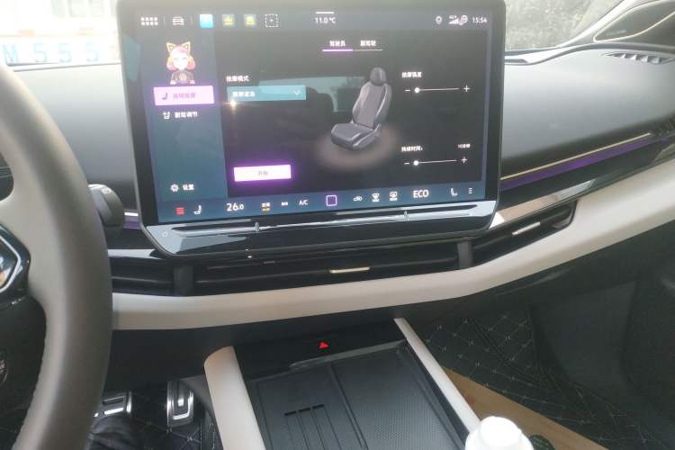 Used Volkswagen ID.UNYX 2025 Ultra Model Audio And AC Panel