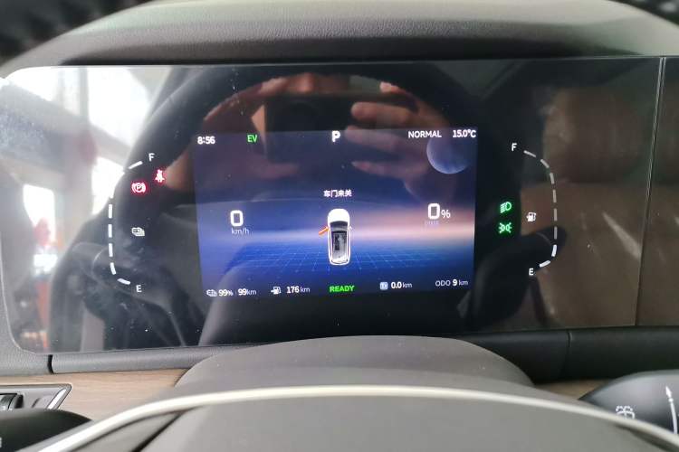 Used Landian E5 2023 1.5L DE-i 100KM Zhenxiang Edition 7-Seater Instrument Cluster