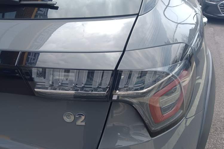 Used Lynk & Co 02 2018 1.5T DCT Two-Wheel Drive Zhaopu Version China V Standard Right Rear Taillight