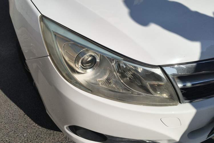 Used BYD Surui 2014 1.5TID Automatic Luxury Model
