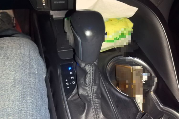 Used Toyota Camry 2021 2.5G Luxury Edition Gear Lever