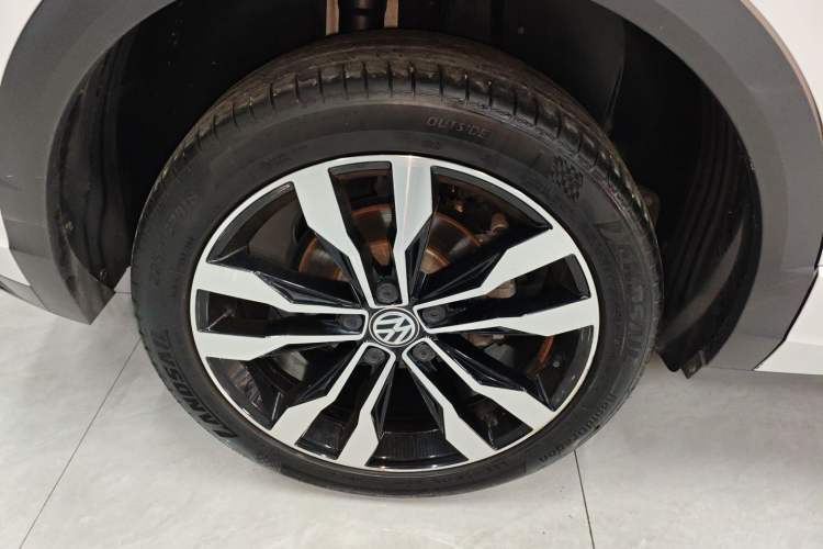 Used Volkswagen T-ROC 2020 280TSI DSG Two-Wheel Drive R-Line Pro