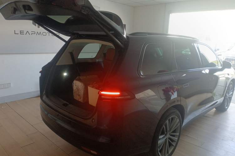 Used Leapmotor C16 2024 Range-Extended 200 LiDAR Edition
